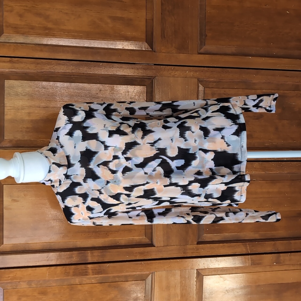 Cabi F'22 Mesh Turtleneck #4422
